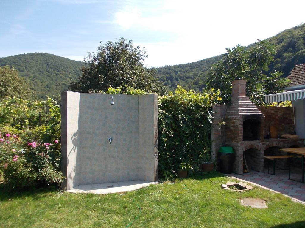 Clisura Dunarii - Danubian Border Berzasca Ngoại thất bức ảnh