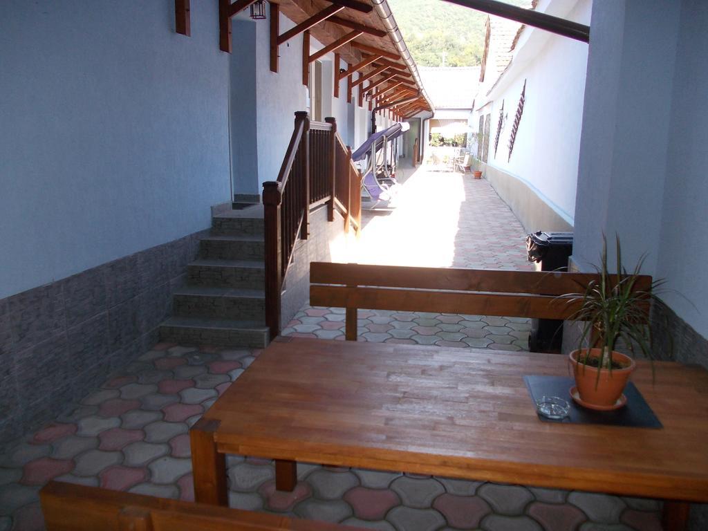 Clisura Dunarii - Danubian Border Berzasca Ngoại thất bức ảnh